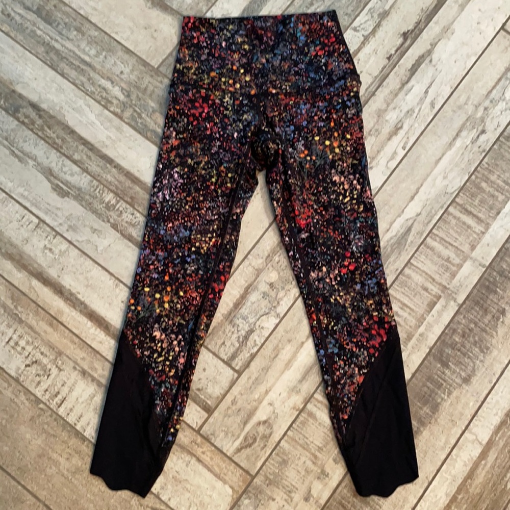 Lululemon Wunder Under crop, size 2